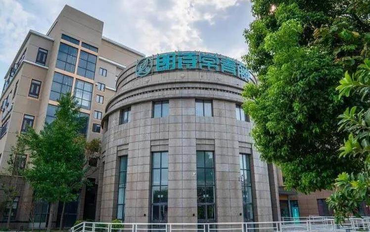  上海学府路朗诗常青藤养老院
